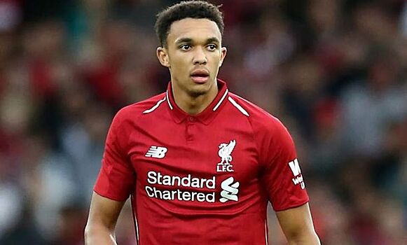 Александр-Арнольд повторил достижение Фабрегаса