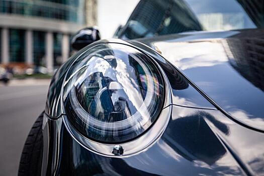Porsche запустила проект по выпуску климатически нейтрального топлива