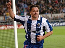 Аленичев о «Порту» Моуринью: «В четверг вся команда шла в ресторан, было много бокалов вина. В пятницу некоторые «несвежими» тренировались, но в воскресенье на игре – как собаки друга за друга»