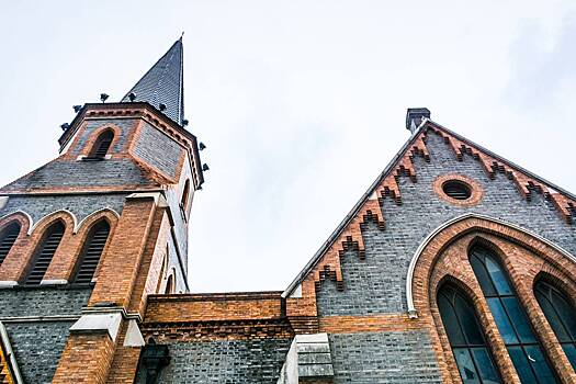 В Амстердаме загорелась церковь с почти 150-летней историей