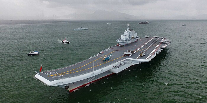 Китайские авианосцы вышли в море на фоне возможного визита Пелоси на Тайвань