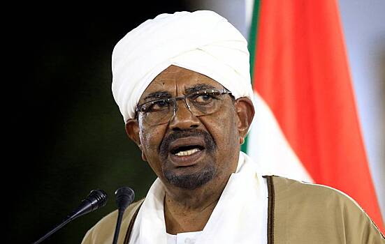 Экс-президенту Судана грозит смертная казнь