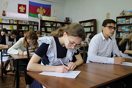 В Выселковском районе написали первый краевой «Лихоносовский диктант»