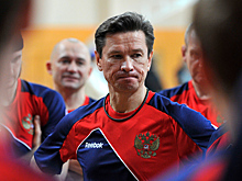 Экс-тренер сборной РФ обвинил IIHF в боязни признать политическое давление