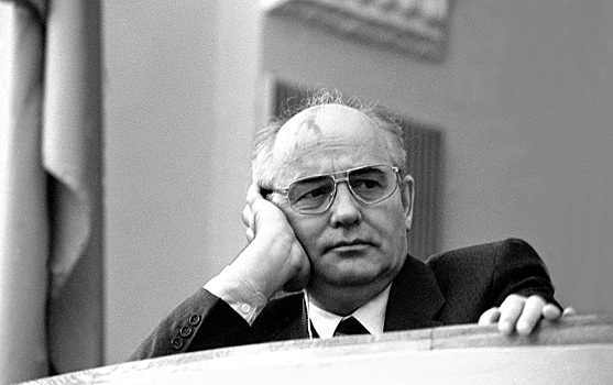 Бывший советник Ельцина рассказал о роли Горбачева в распаде СССР