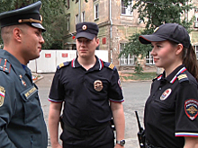 В Самарской области полицейские спасли жильцов горящего многоквартирного дома