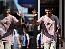 Кристиан Альберс: Хаджару надо как можно быстрее бежать из Red Bull