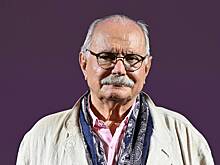 Михалков оплатил похороны вдовы Баталова