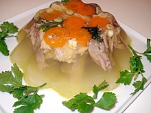 "РГ" собрала самые оригинальные рецепты холодца к Новому году