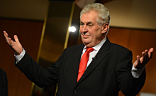 Земан набирает 54% голосов на выборах президента Чехии