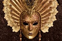 Выставка Венецианских масок проходит в Петербурге