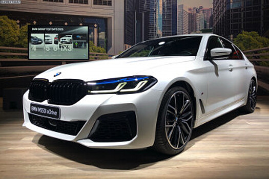 Обновленный БМВ M550i G30 LCI M-Sport 2020