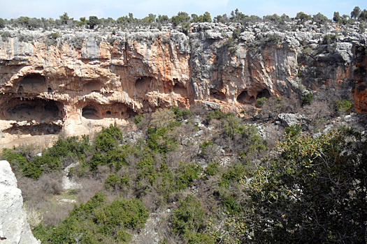 В сотнях поглощающих Турцию воронках увидели предупреждение человечеству