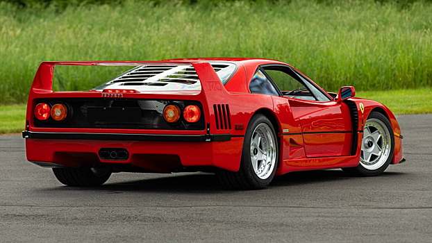 На продажу выставили один из лучших в мире Ferrari F40