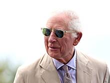 Карл III официально прекратит финансировать младшего брата-педофила