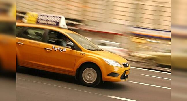 ГИБДД начнёт проверять соблюдение масочного режима таксистами