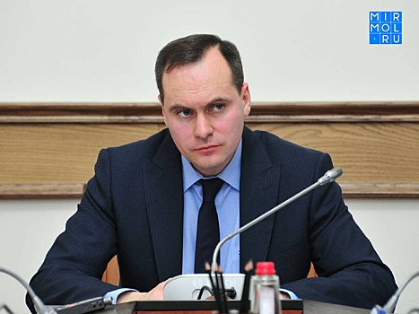 Артем Здунов поручил отнестись ответственно к работе с дагестанскими бесхозяйными энергосетями