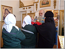 Литургию провели в женской колонии