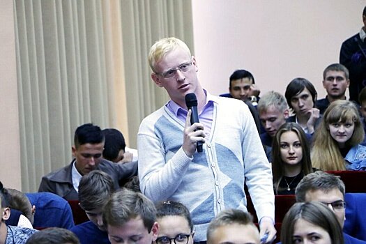 Александр Бурков омским студентам: Не бойтесь рисковать!