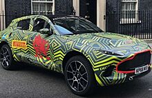 Внедорожник Aston Martin DBX появился на улицах Лондона