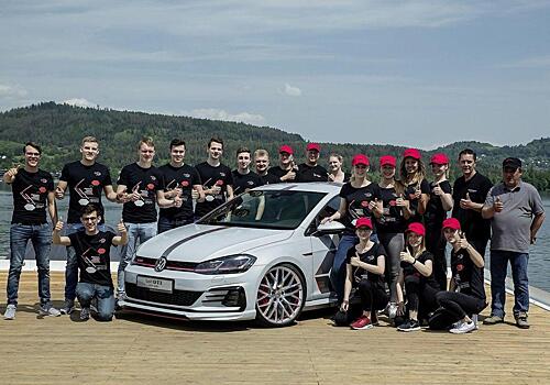 Молодежь с заводов VW сделала 414-сильный Golf GTI и газовый кросс-универсал