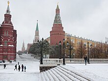 "Теплом сердец и батарей": пользователи поделились красивыми фото заснеженной Москвы