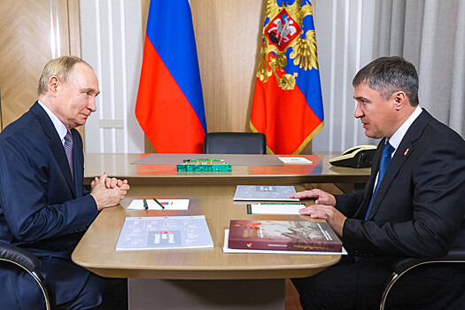 Путин встретился с губернатором Пермского края Махониным