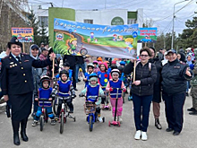Детский велопарад прошел накануне Дня защиты детей в Якутске