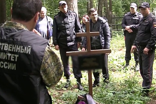 Криминалист Александр Звягинцев - о том, как люди доверяют мошенникам и гибнут