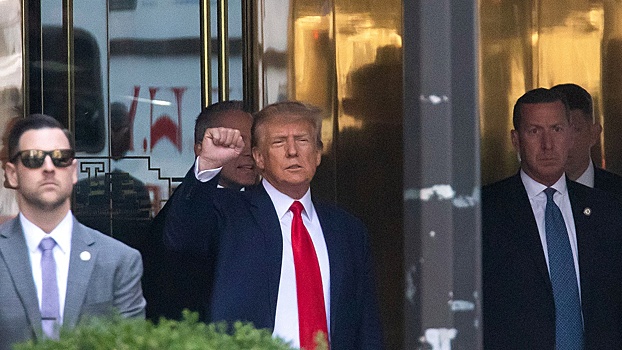 Трамп назвал лучшим в истории день ареста и предъявления обвинений в Нью-Йорке