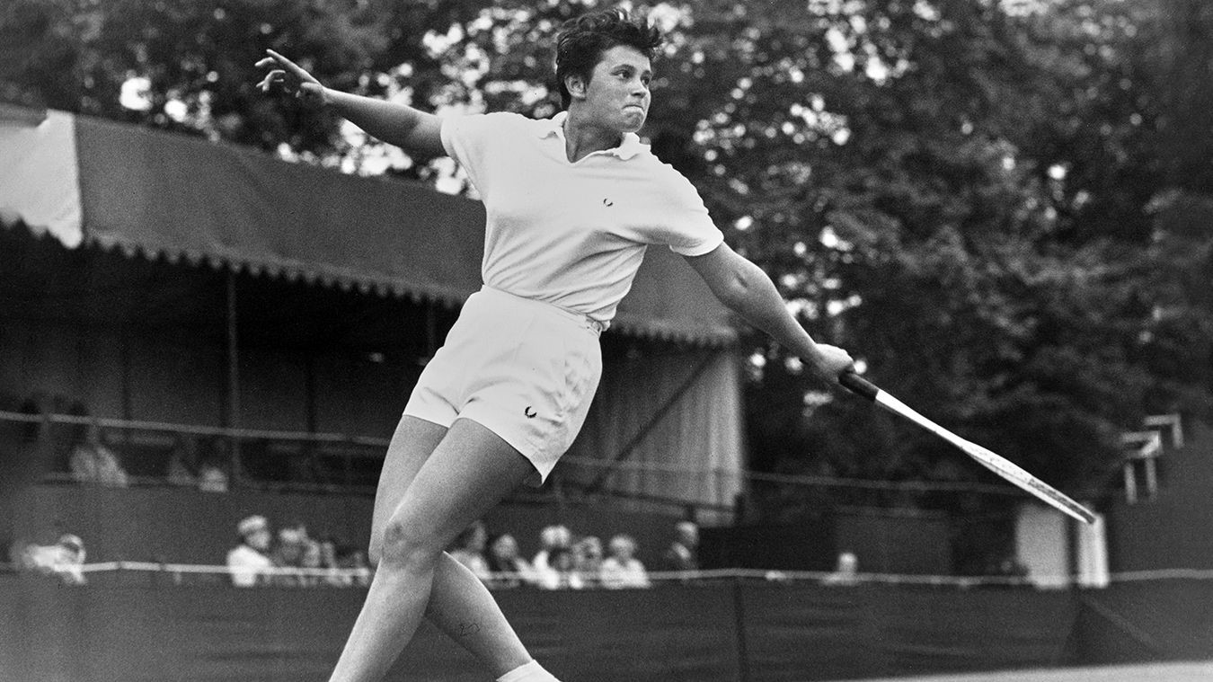 Легендарная Анна Дмитриева открыла большой теннис для СССР, особенно ярко она играла на Уимблдоне