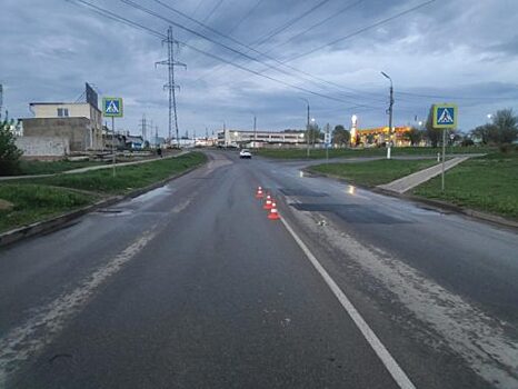 В Орле ВАЗ сбил двух школьников на электросамокате