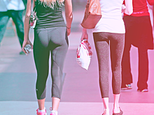 Школьницам хотели запретить носить леггинсы, потому что они «отвлекают мальчиков» от учебы