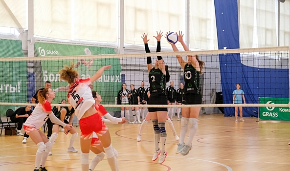 Волгоградские волейболистки одержали первую победу в сезоне