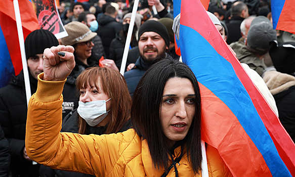 Противники Пашиняна перекрыли ряд улиц в Ереване