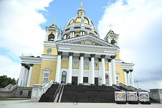 Кафедральный собор челябинск рождества христова фото