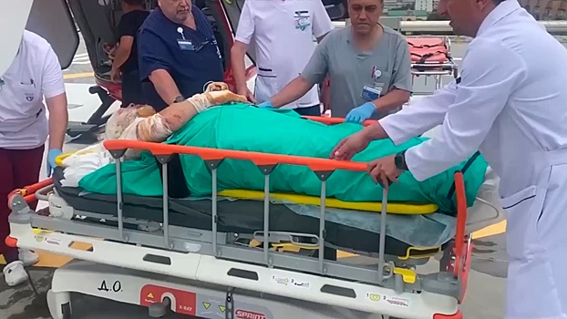 Военкора Поддубного перевели в реанимацию из шокового зала