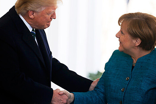 Трамп поздравил Меркель с победой на парламентских выборах