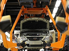 "АвтоВАЗ" снизил продажи автомобилей на 30,5%