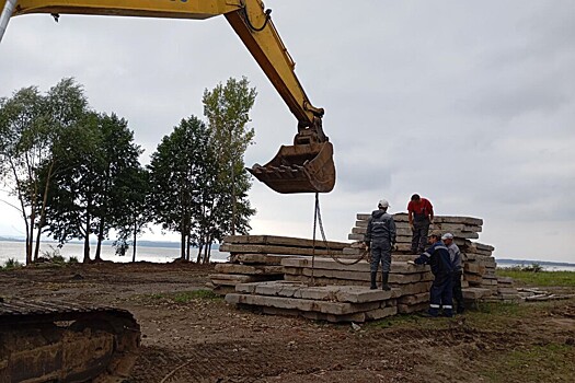 За 528 млн рублей: в Юрино строят причал с пешеходным мостом и павильоном