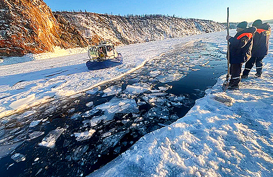 Утонувшие на Байкале китайские туристы не находились на официальной экскурсии