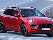 Porsche Macan Turbo впервые засекли без камуфляжа