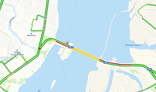 Авария на мосту через Волжскую ГЭС собрала большую пробку