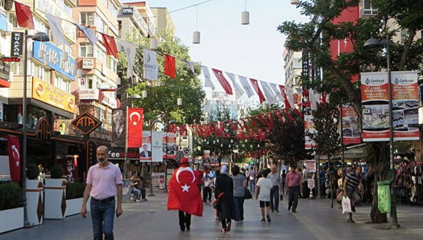 Столица Турции вернулась к обычной жизни