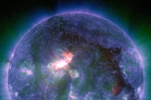 До Земли дошел край облака плазмы от последнего взрыва на Солнце