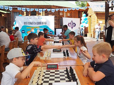 «Шах и мат»: волгоградцы будут играть в шахматы в Комсомольском саду