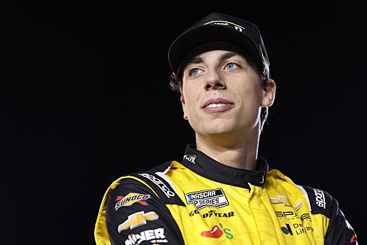Команда NASCAR оштрафовала своего пилота за то, что он назвал Мексику «дырой»
