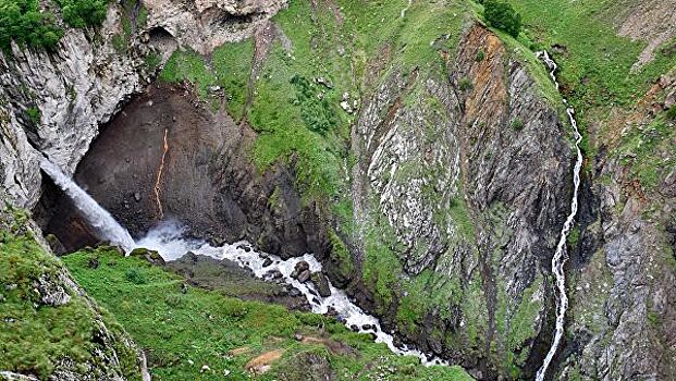 Альпинист из Москвы получил травму ноги в горах Кабардино-Балкарии