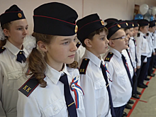 Пятиклассников подмосковного Рошаля торжественно посвятили в кадеты