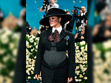 Рианна подтвердила беременность на Met Gala 2025 в образе в стиле денди